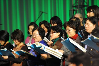 Vollversammlung bekräftigt Engagement der Kirchen für Gerechtigkeit und Frieden